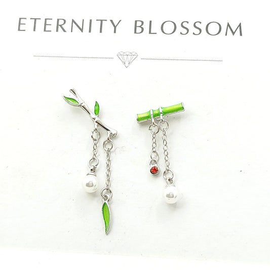 Asymmetrical Bamboo Leaf Earrings for Women – Nature-Inspired Design