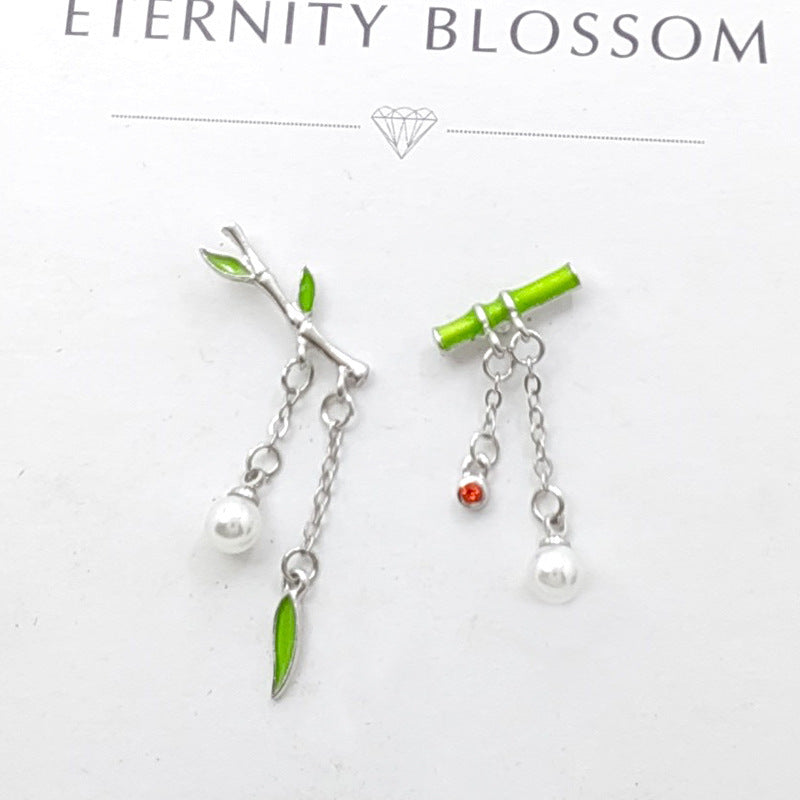 Asymmetrical Bamboo Leaf Earrings for Women – Nature-Inspired Design